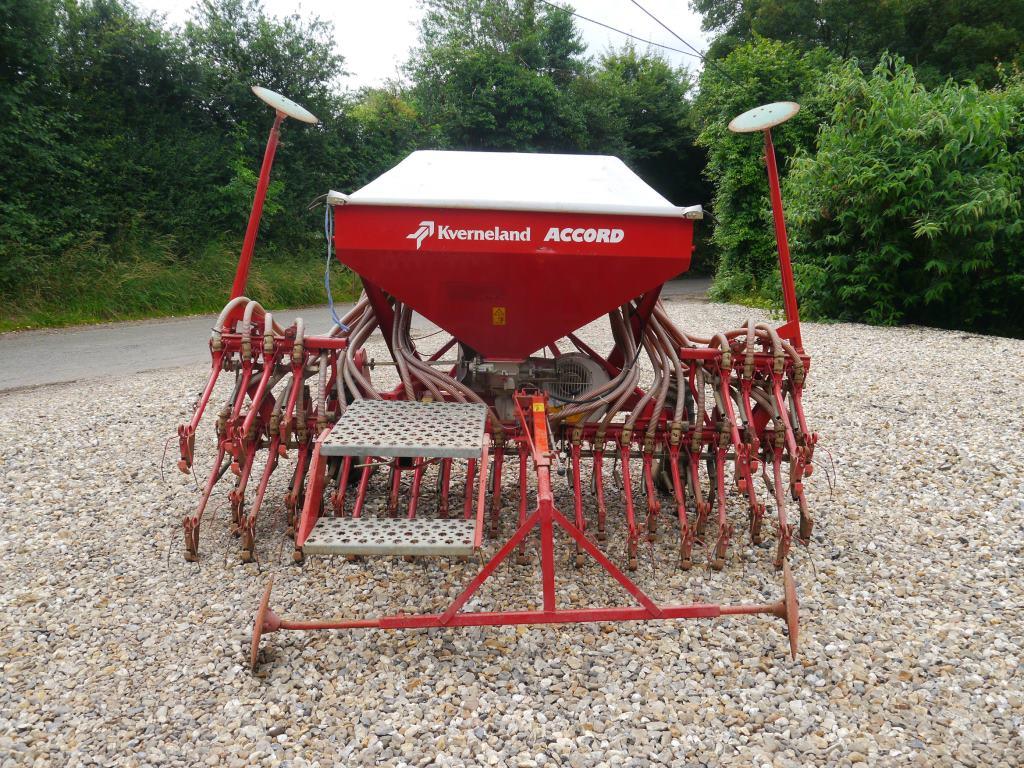 Used Kverneland Accord DL Pneumatic Drill