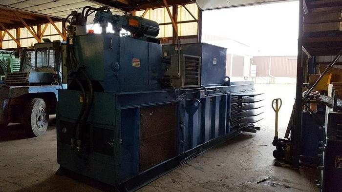 Used MARATHON HORIZONTAL SIDE EJECT BALER MDL SE-504842-830; 30 HP; 8" BORE CYLINDER