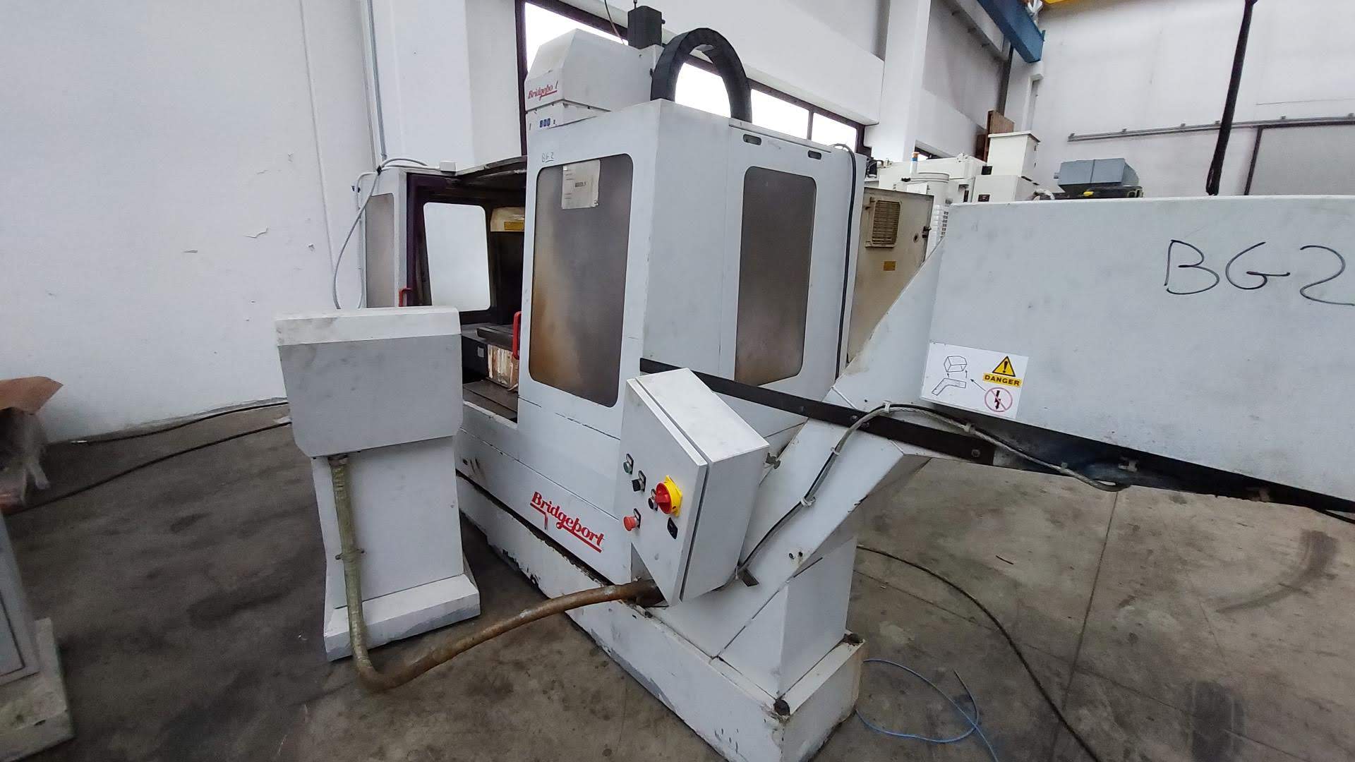 Used Bridgeport VMC 800 - 22