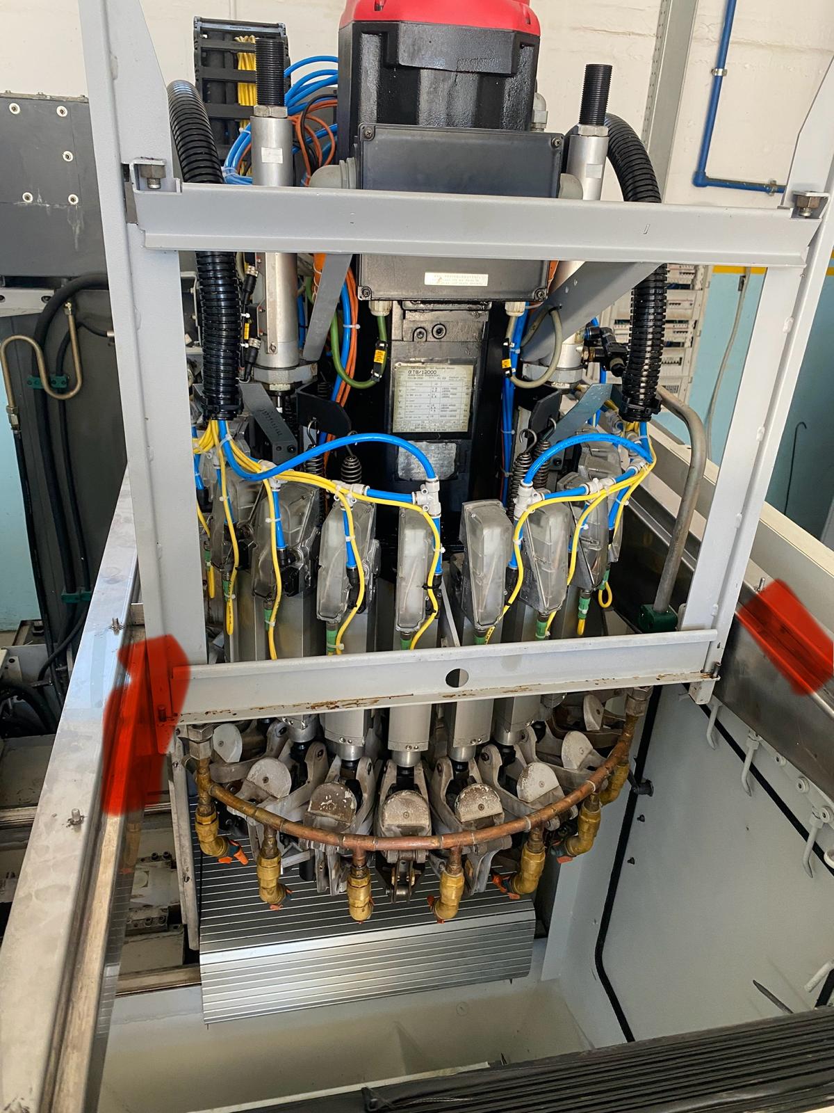 Refurbished Chiron FZ15S vertical machining center