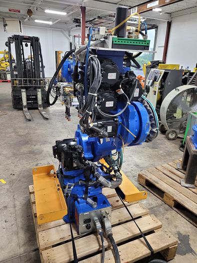 Yaskawa Motoman MH50 II Industrial Robot with DX200 Controller - Unused Unit