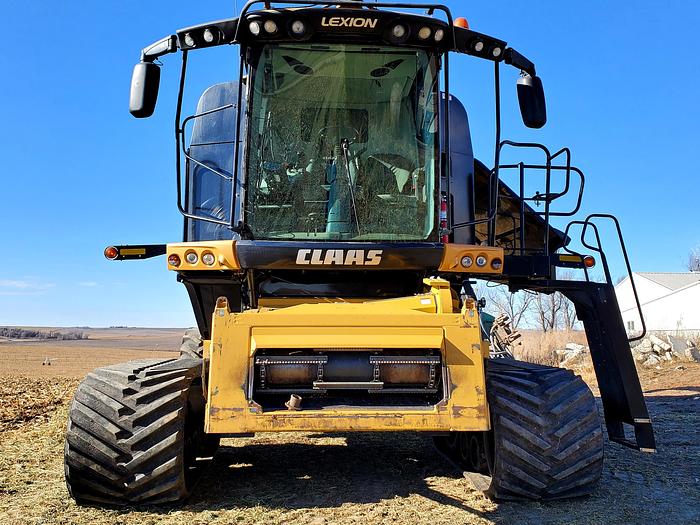 Used 2013 Claas Lexion 740TT Combine w/ 1500 Sep Hrs