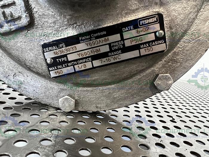 Used Fisher Controls  Y690AHM Pressure Reducing Regulator