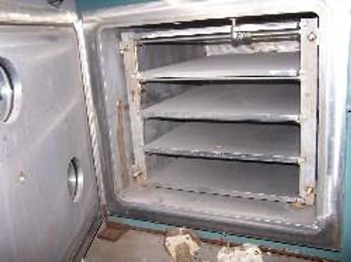 Used Used Vacuum Shelf Dryer
