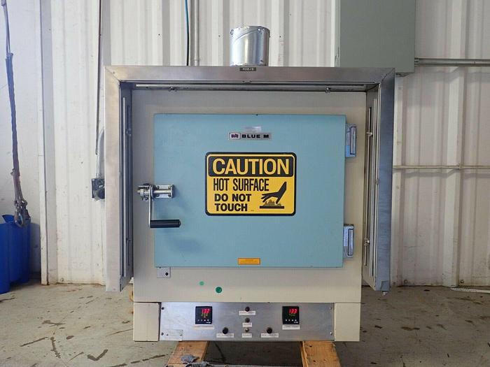Used Blue M OV-18A Laboratory Oven, 1900 Watts, 120V/1PH/60HZ, w/ Red Lion Controller