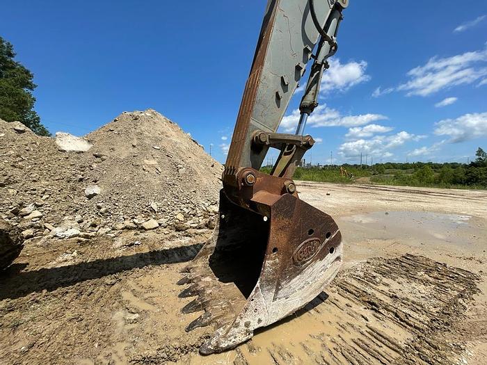 Used 2002 VOLVO EC360LC EXCAVATOR