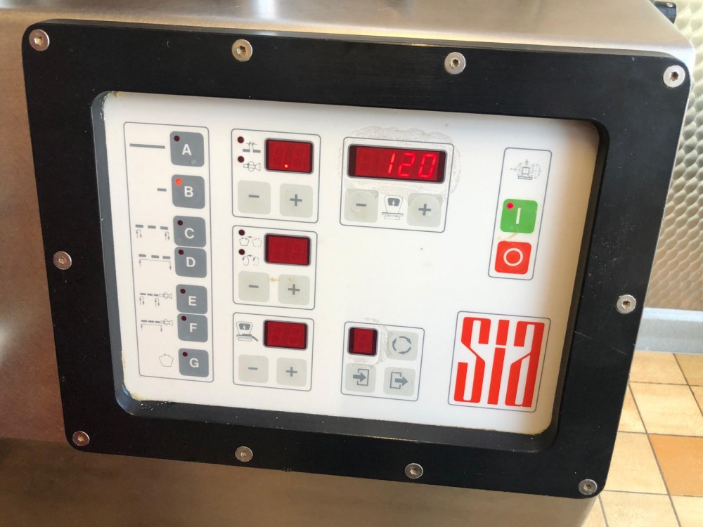 Used Sia vacuum filler