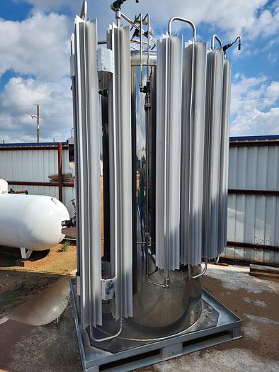 Used 2018 Artic Fox 2000L