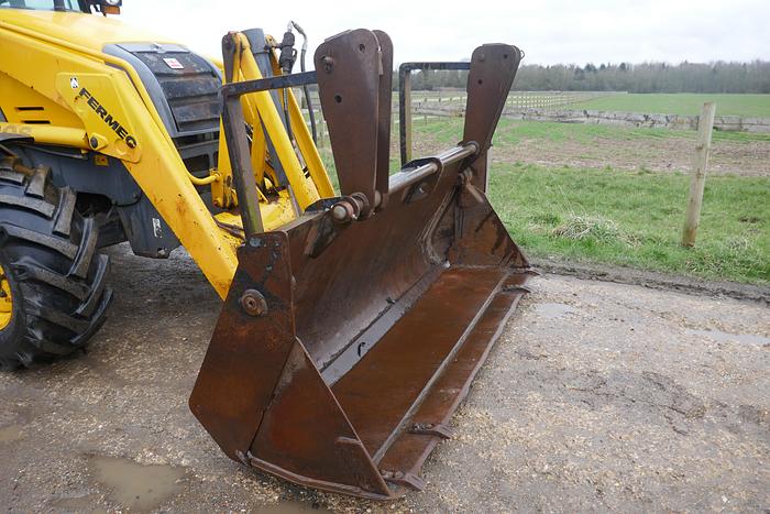 Used 2000 FERMEC 860