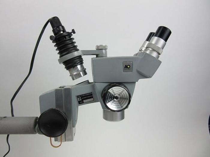 Used American Optical Binocular Microscope Cycloptic 56 Microscope Series w/ 651 Transformer Illuminator AO