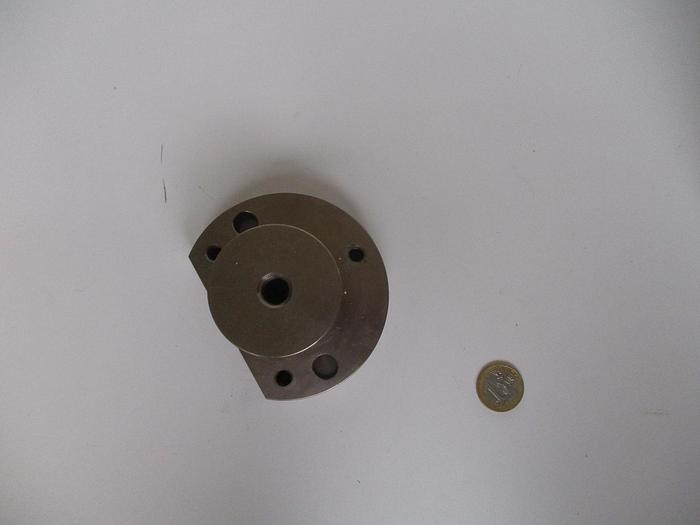 Used COURTOY R100 AXE