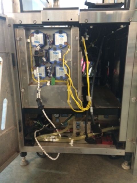 Used WJ-1500 cassette load unload station