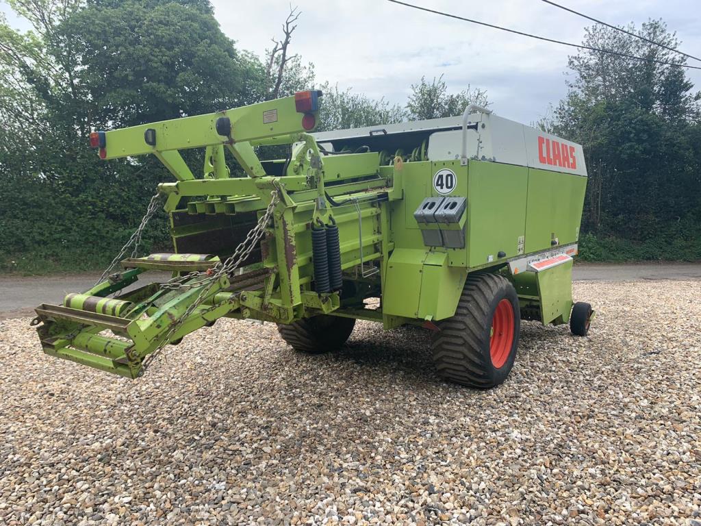 Used Claas Quadrant 1150 RC Square Baler