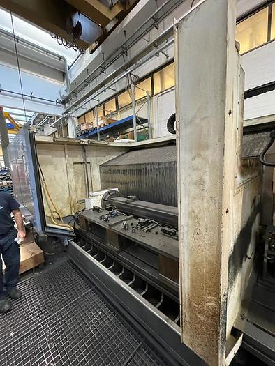 Usato CENTRO DI LAVORO VERTICALE PENDOLARE BC 100 M 4500