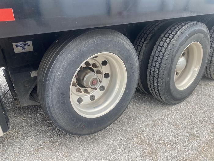 Used 2009 Peterbilt 386 Rillback wrecker