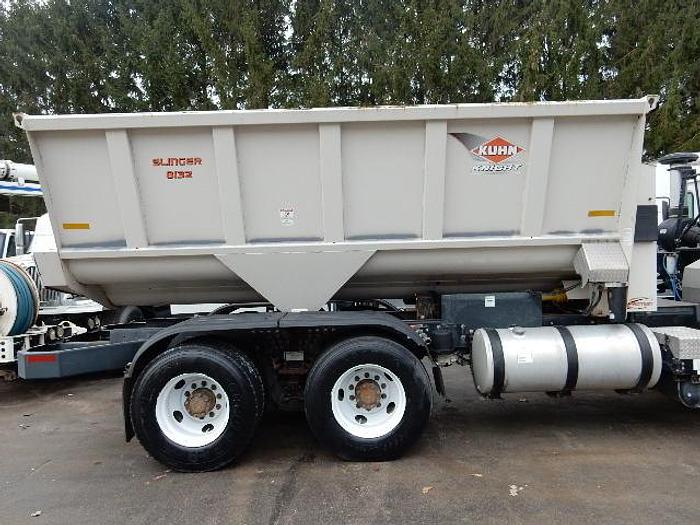 Used 2009 Kuhn Knight Slinger 8132