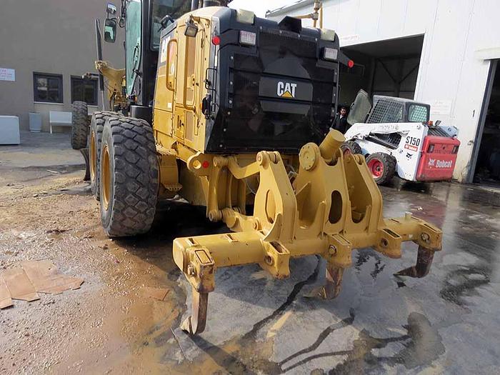 Used 2012 CATERPILLAR 140 M 2 AWD