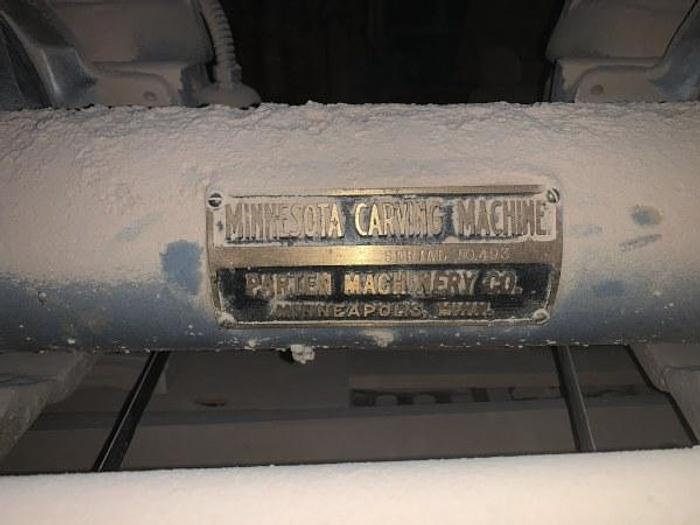 Used MINNESOTA 20-SPINDLE CARVING MACHINE