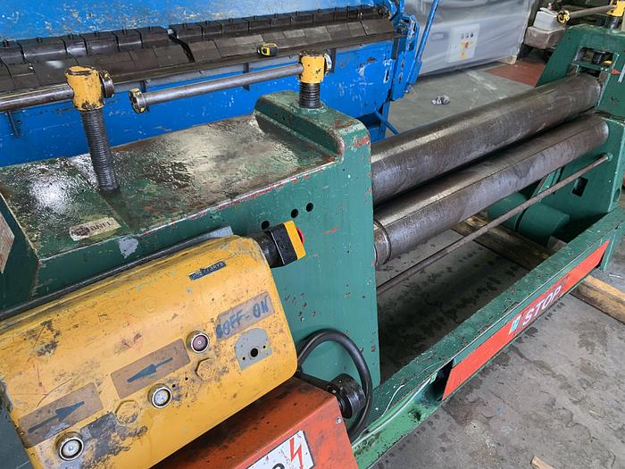 Used MORGAN MPR 1500mm x 10mm Power operated Pyramid Rollers