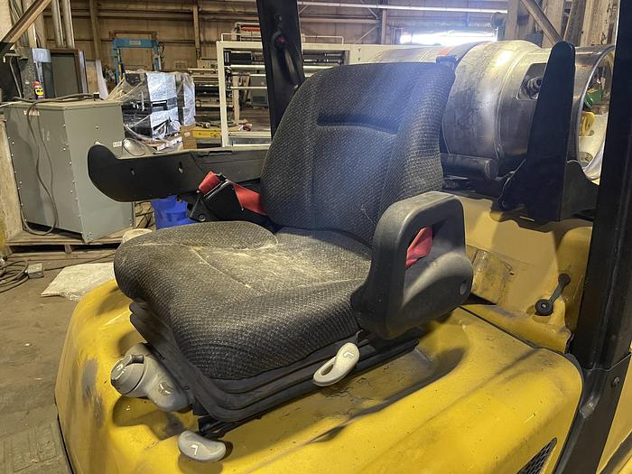 Used 12,000 POUND YALE GLC120SVX WITH 60" DIAMETER CASCADE ROLL CLAMP