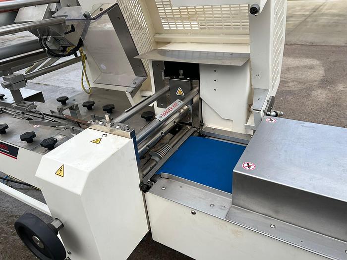 Used 2003 Redpack P200E flowrapper