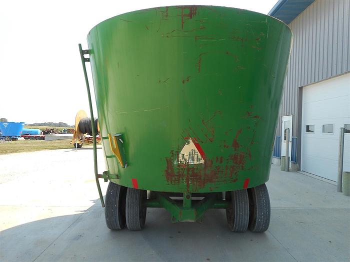 Used SUPREME INTL SEGUE 2310