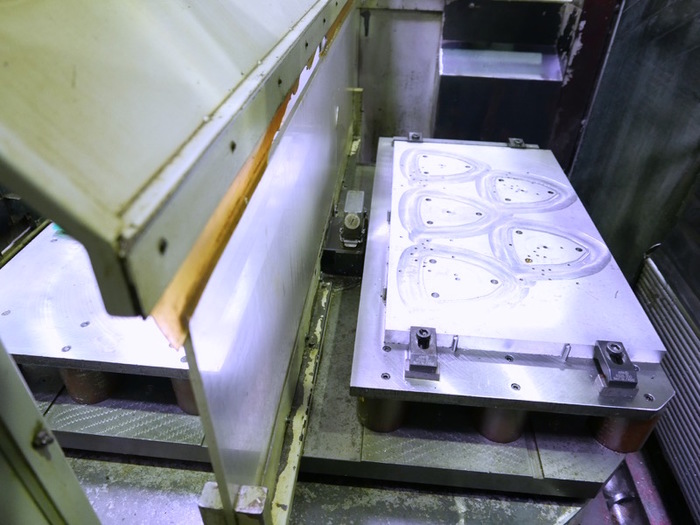 Used CNC machining center Spinner MC 1020