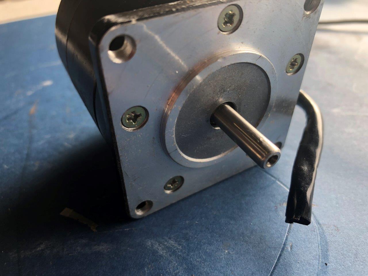 Used oriental motor vexta PH566-A 5 phase stepping motor