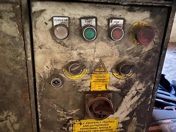 Used 2007 Sahinler HKM 60 Single Phase Ironworker