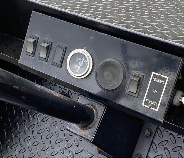 Used 1999 Taylor Dunn R-380