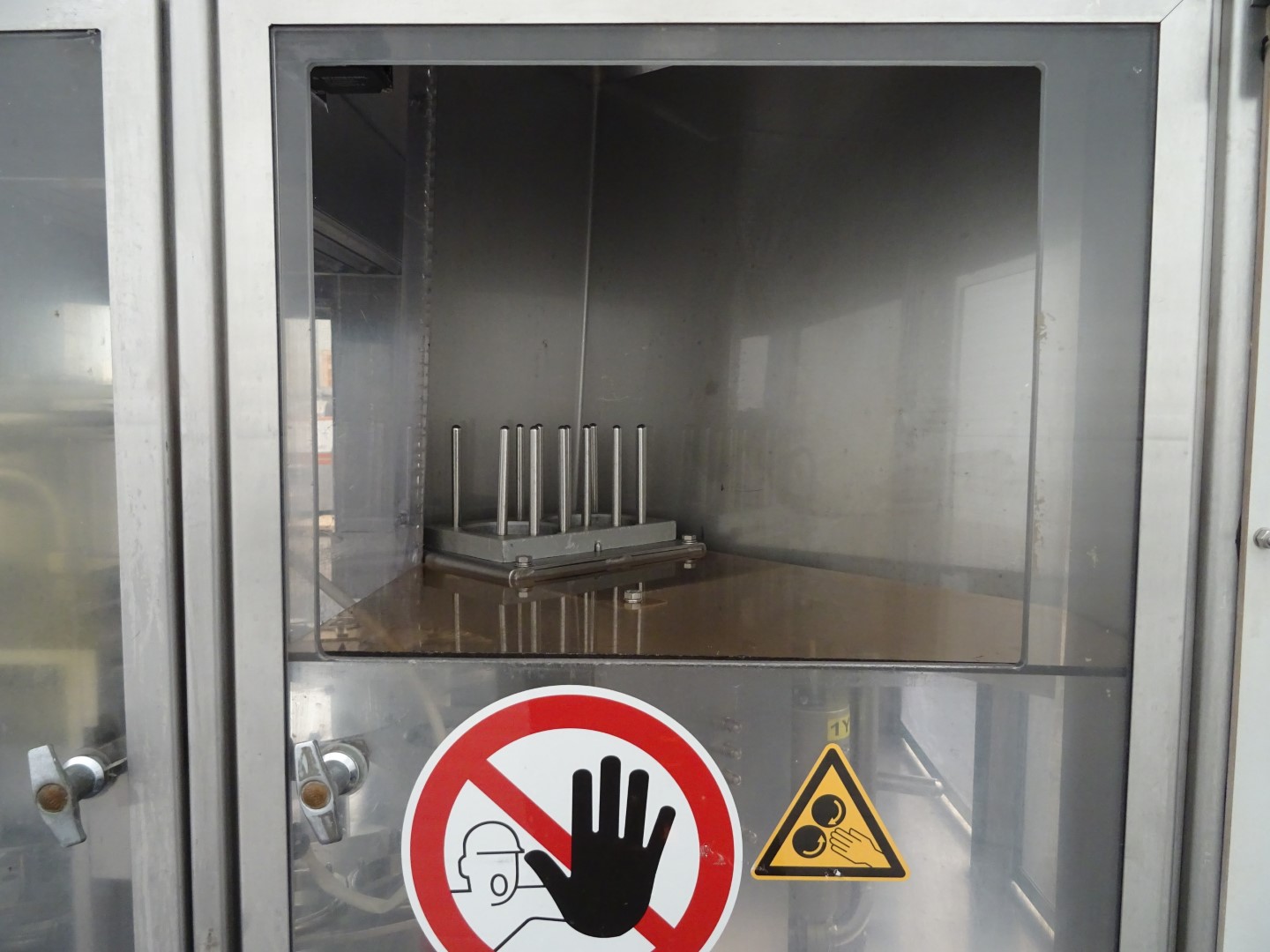 Used Cup filling and sealing machine Ampack Ammann ARL8/2