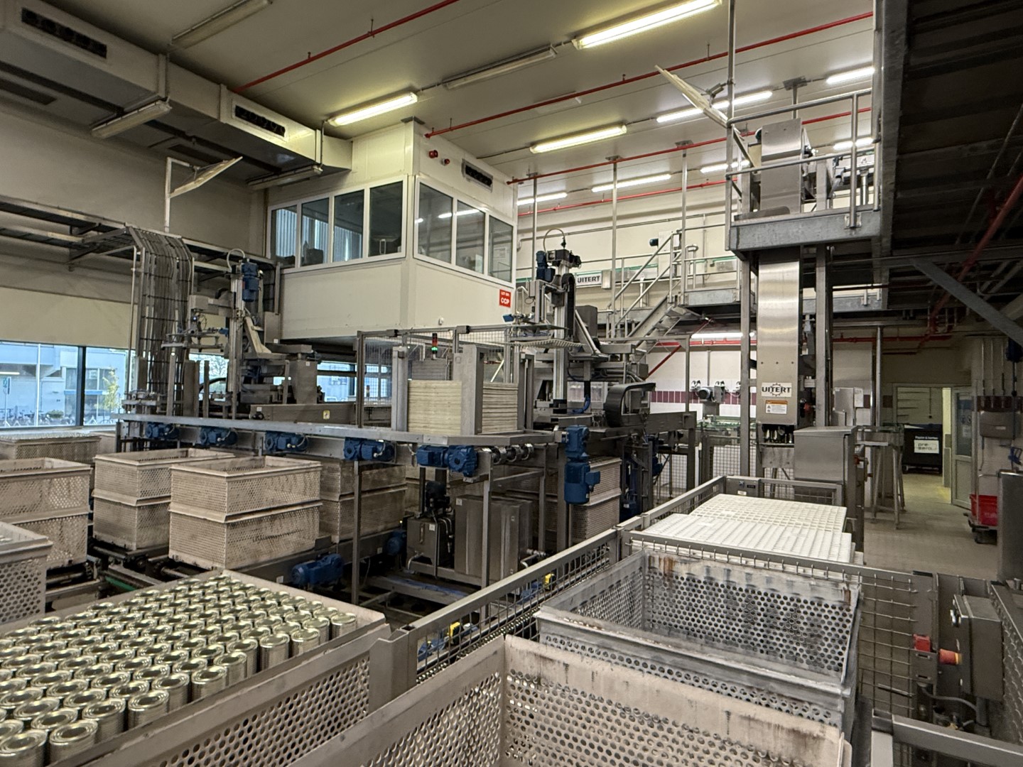 Used Complete can filling and closing line for liquids (nutrition) in 250 gram aluminium cans