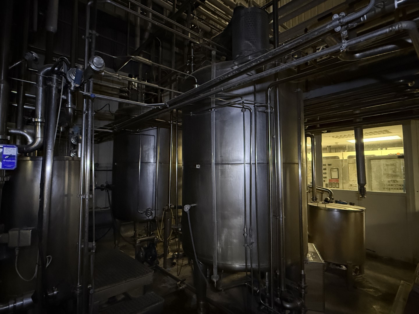 Used Complete GEA Niro Atomizer powder plant with 4-Effect TVR Evaporator, Spray Dryer, Fluidbed Dryer, Cyrstallisation tanks and filling station