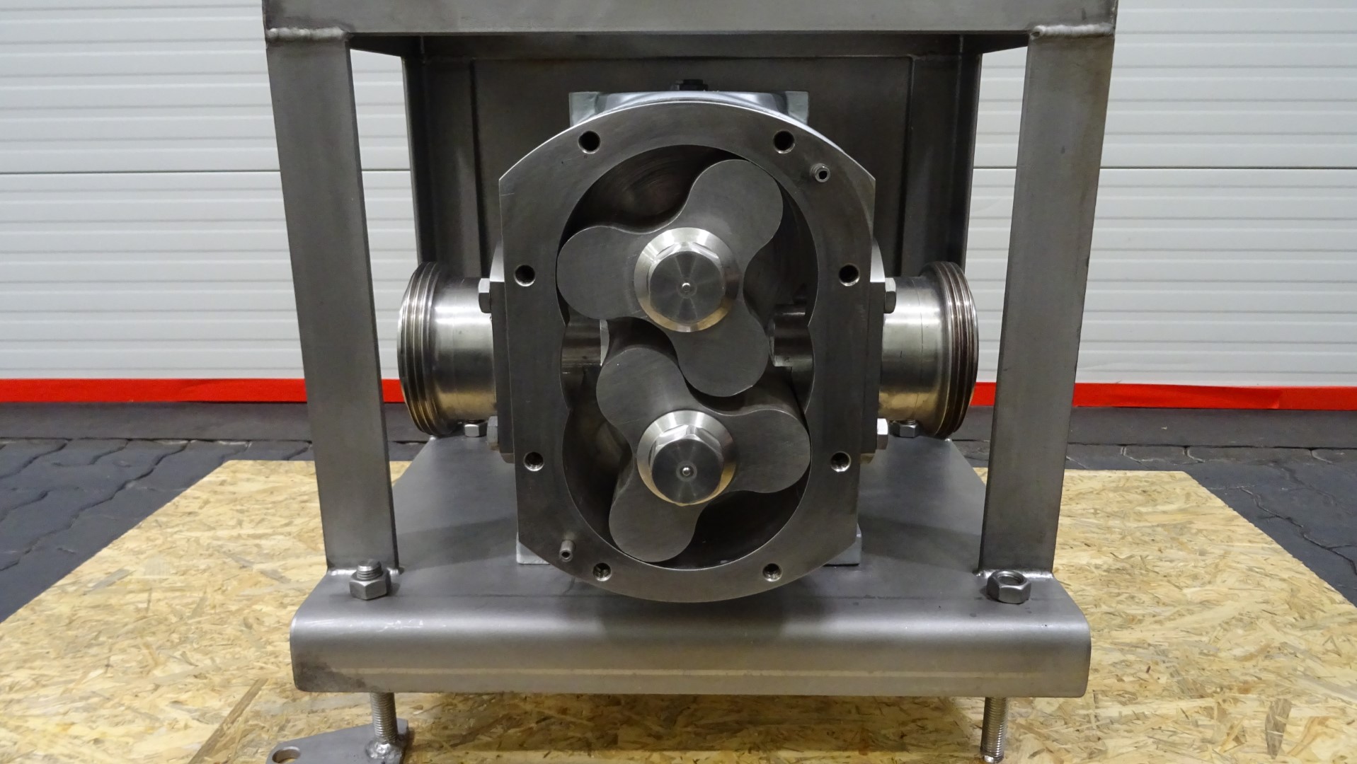 Used Rotary positive displacement pump / Lobe pump - ITT Jabsco Pureflo Lobe 24250-4310