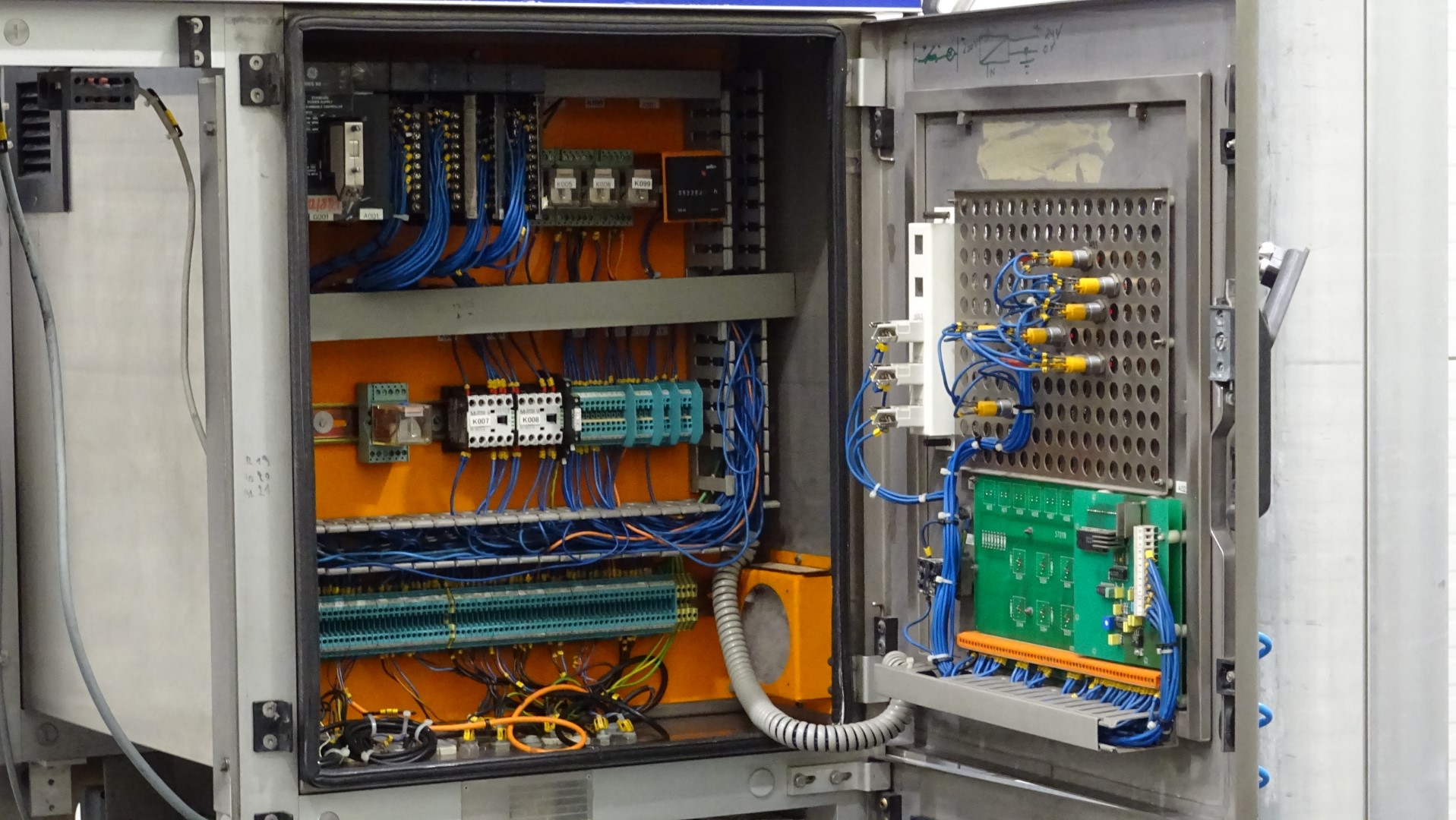 Used Tetra Pak Tetra Straw Applicator 46 (TSA 46)