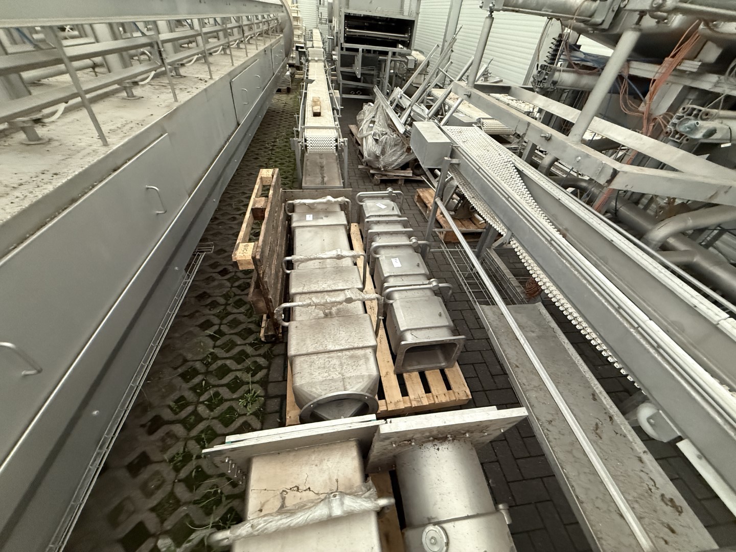Used Gouda Euroblock Cheese Plant for 100.000 liter of milk per day - 10.000 kg of Gouda cheese per day