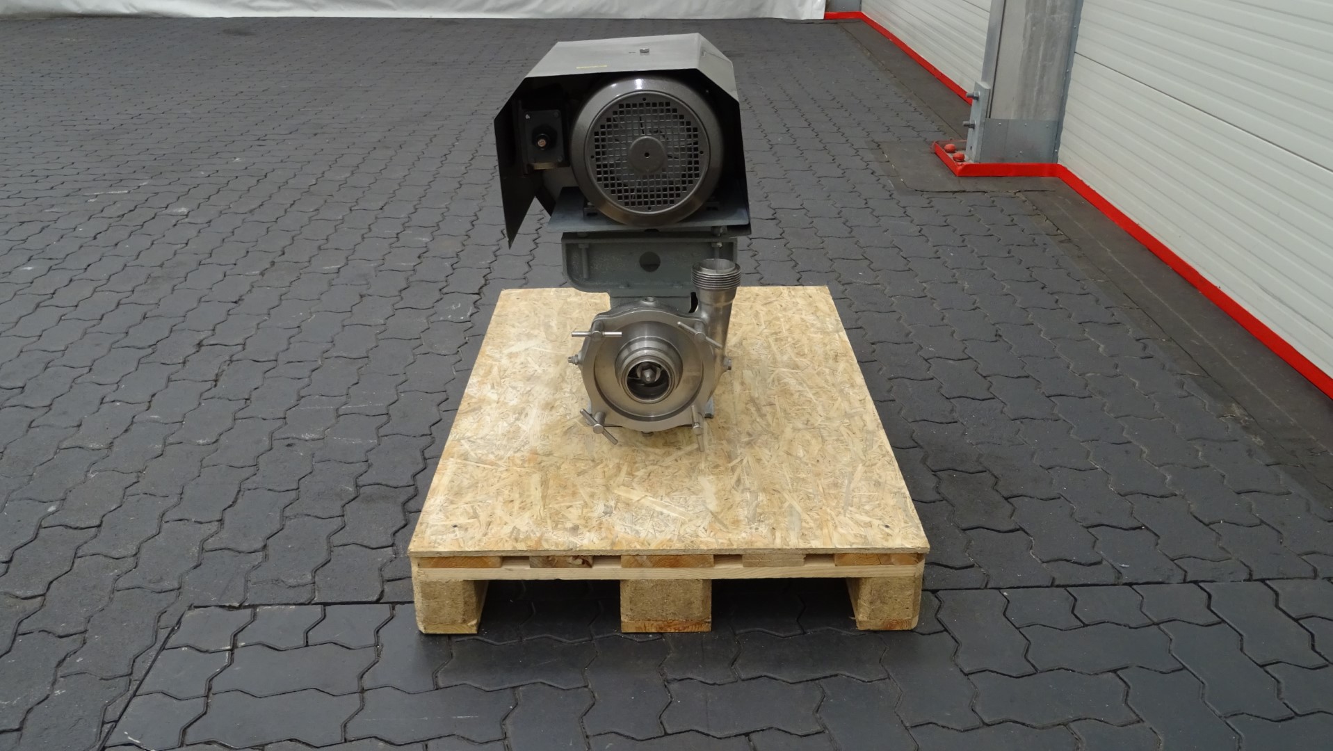 Used Sanitary Centrifugal pump - Mac Ewans CHP