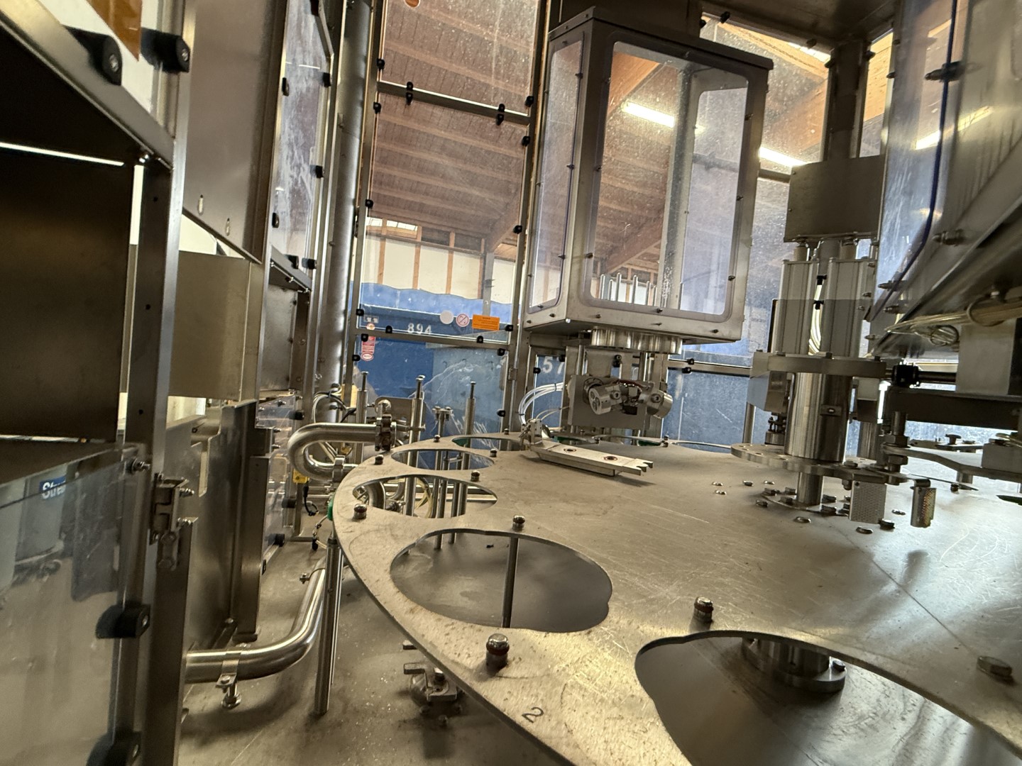 Used Cup filling and sealing machine Grunwald Rotary 12.000E/1-/2