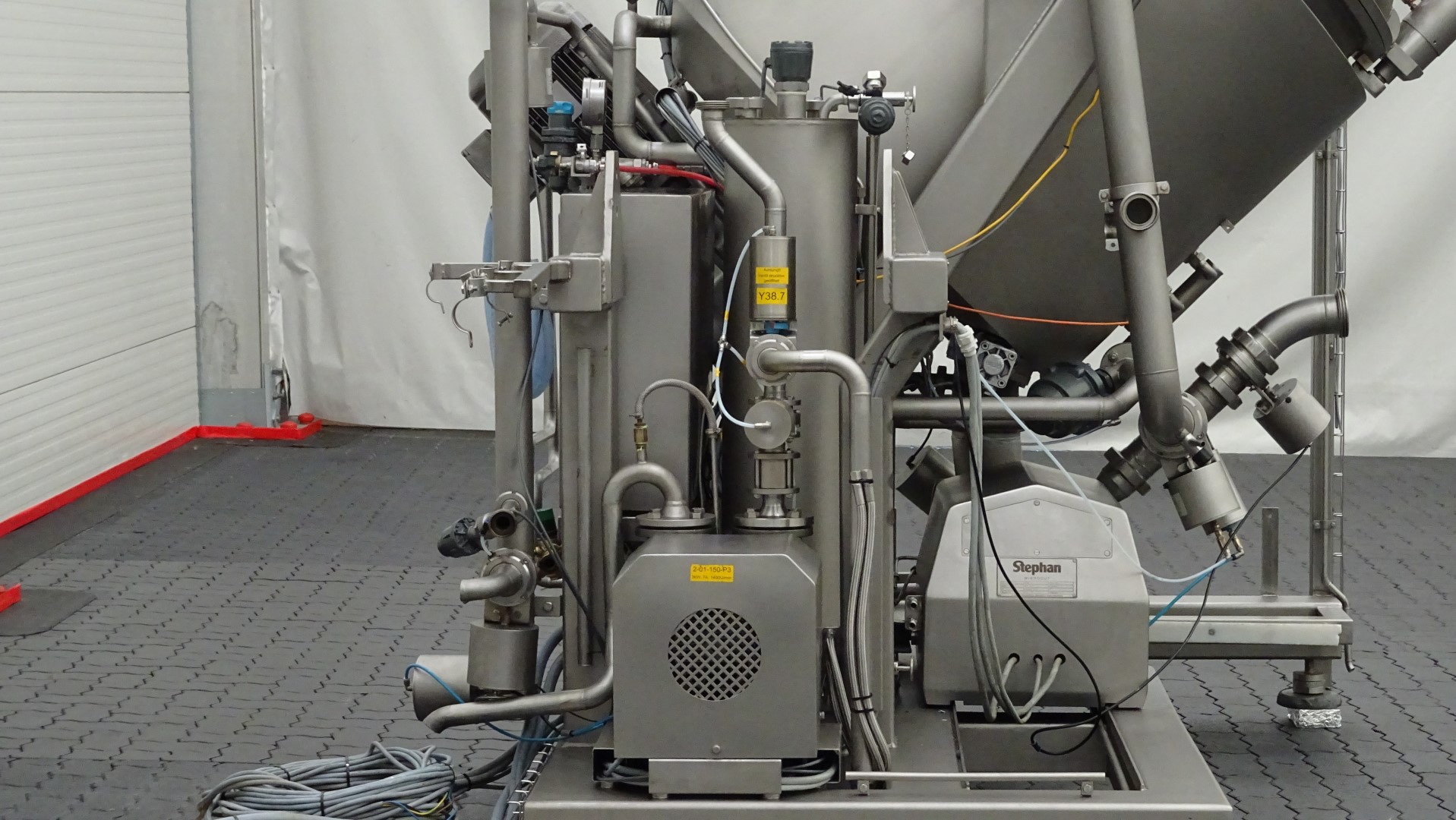 Used Vacuum processing system Stephan VM/MC 800/20 Vacutherm + Mikrocut MCH 20/VM