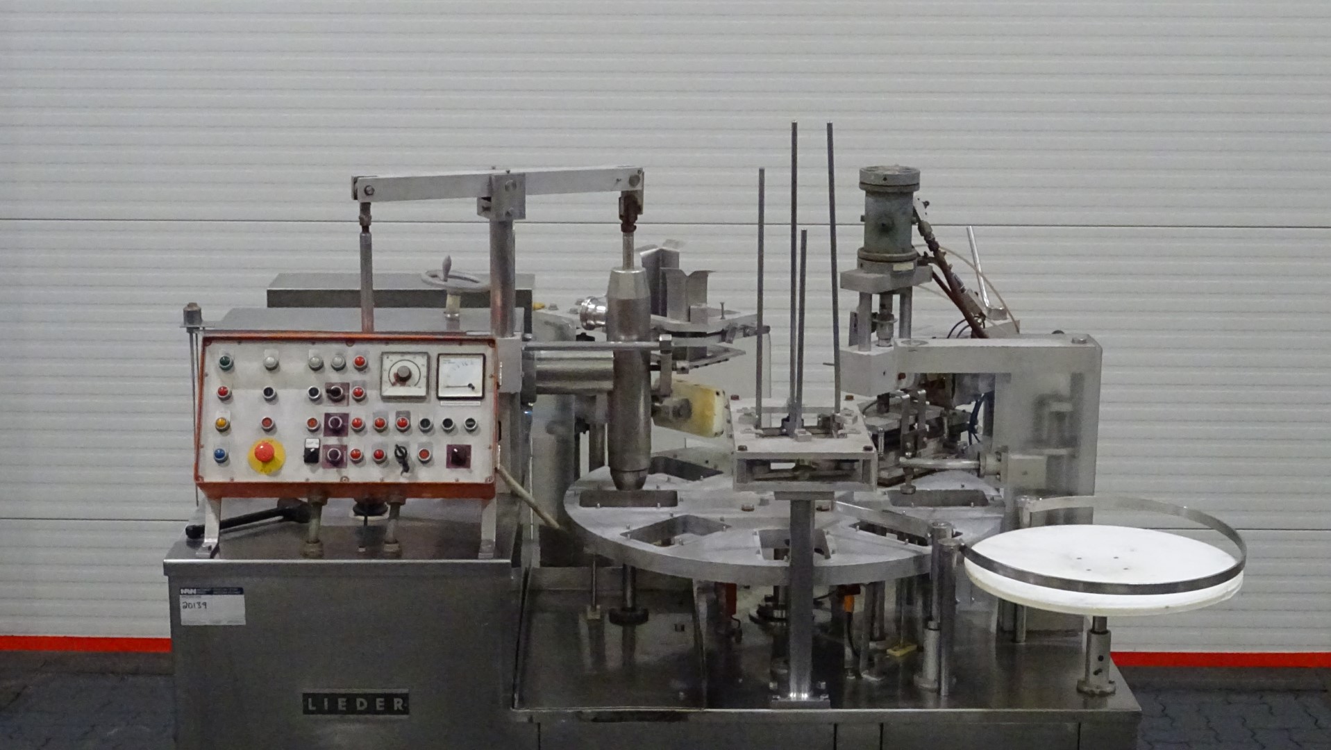 Used Cup filling and sealing machine - Lieder RL5