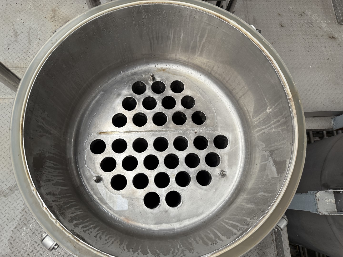 Used Complete GEA Niro Atomizer powder plant with 4-Effect TVR Evaporator, Spray Dryer, Fluidbed Dryer, Cyrstallisation tanks and filling station
