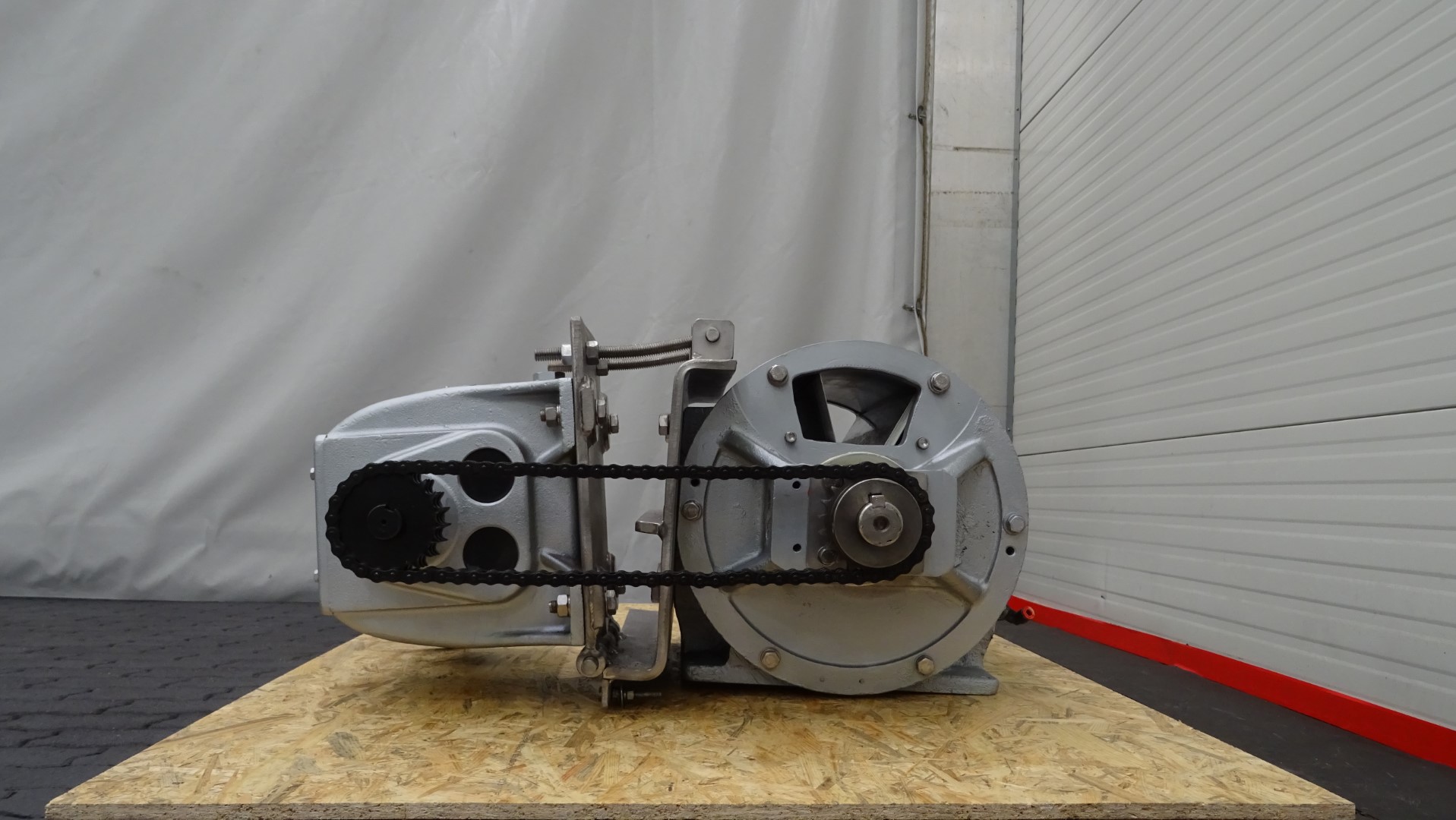 Used Worm Screen Centrifuge - Siebtechnik / Tema Conturbex H-700