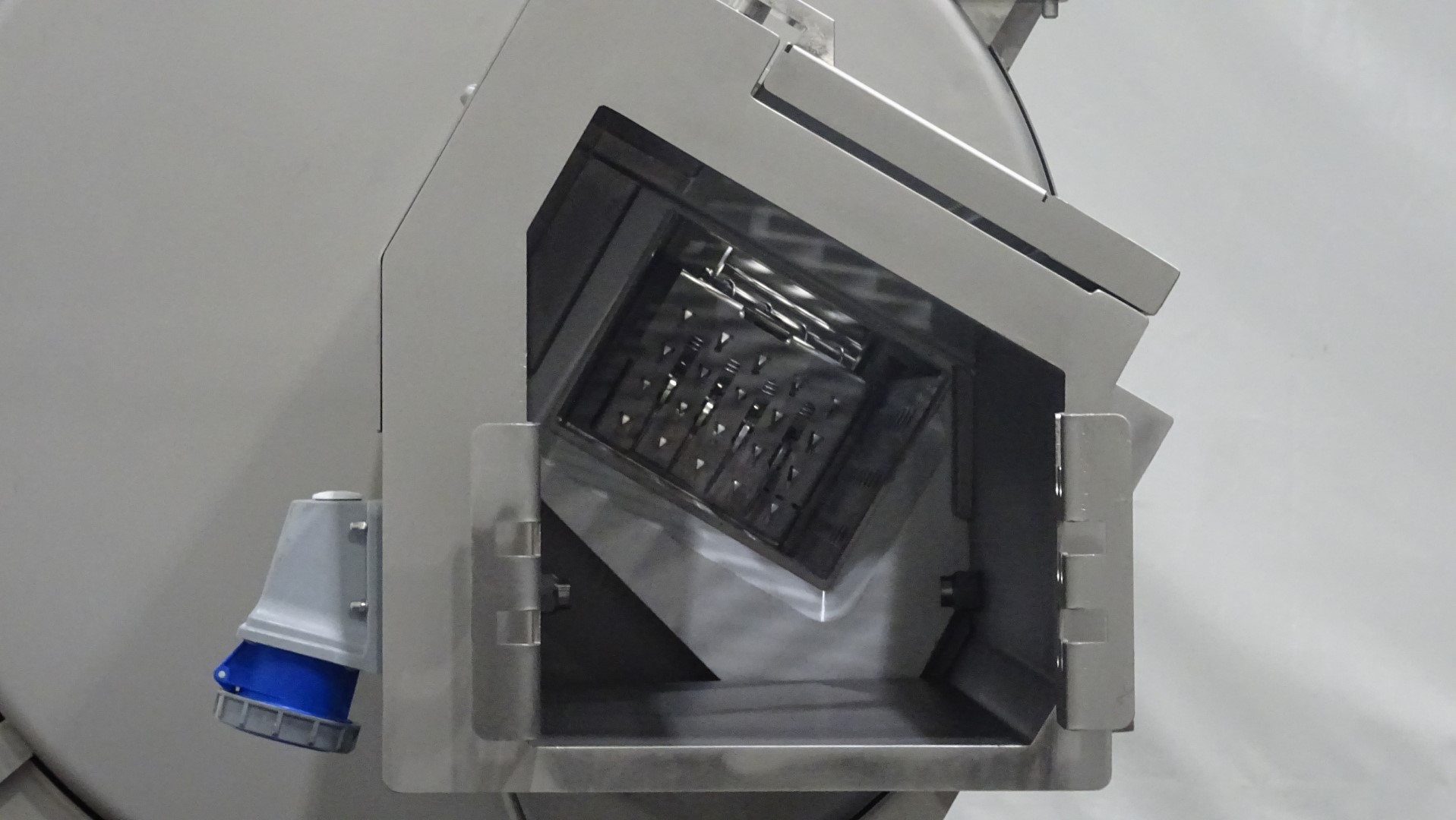 Used Year 2023 - Highly flexible portion cutting machine - Holac sect 230 TC