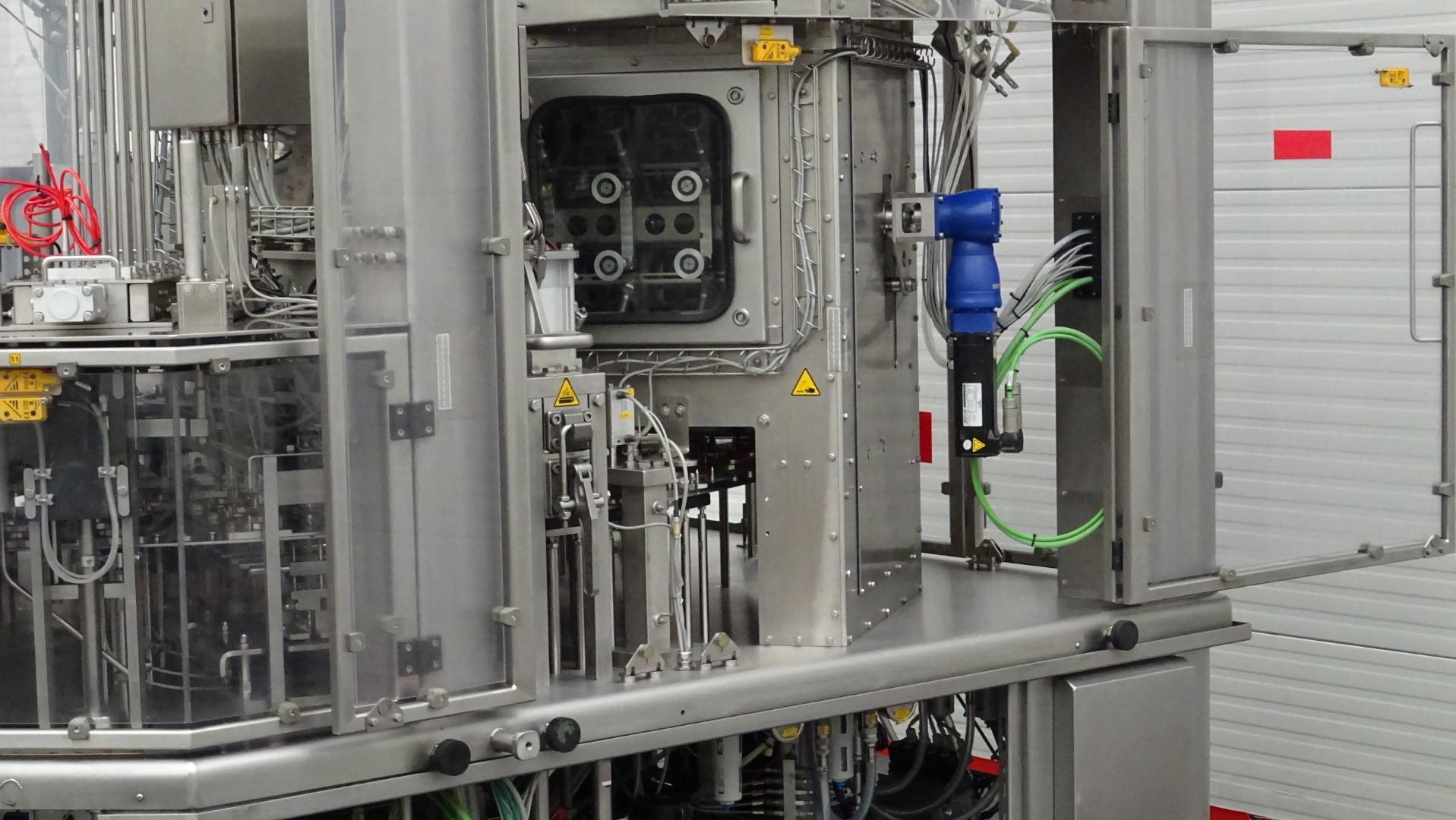 Used Aseptic cup filling, sealing and snap cap machine - Waldner Dosomat 16.6AS