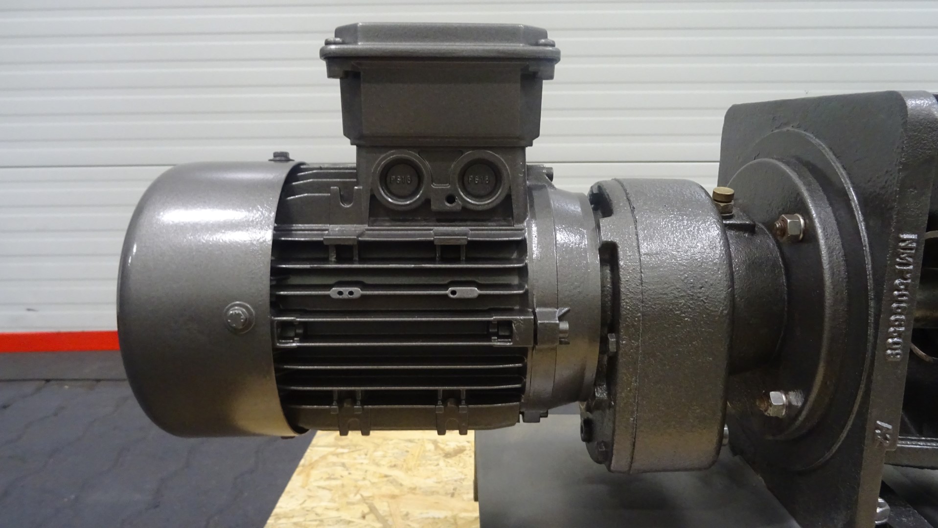 Used Progressing Cavity Pump / Mono Pump / Screw pump - Netzsch NM031BY02S12B