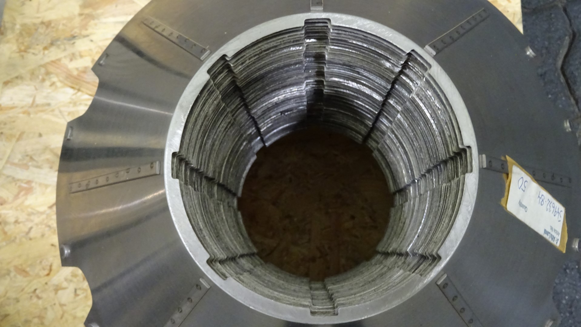 Used Disc stack with distributor and 528x Discs - Tetra Pak D 610 HGD-34C Clarifier