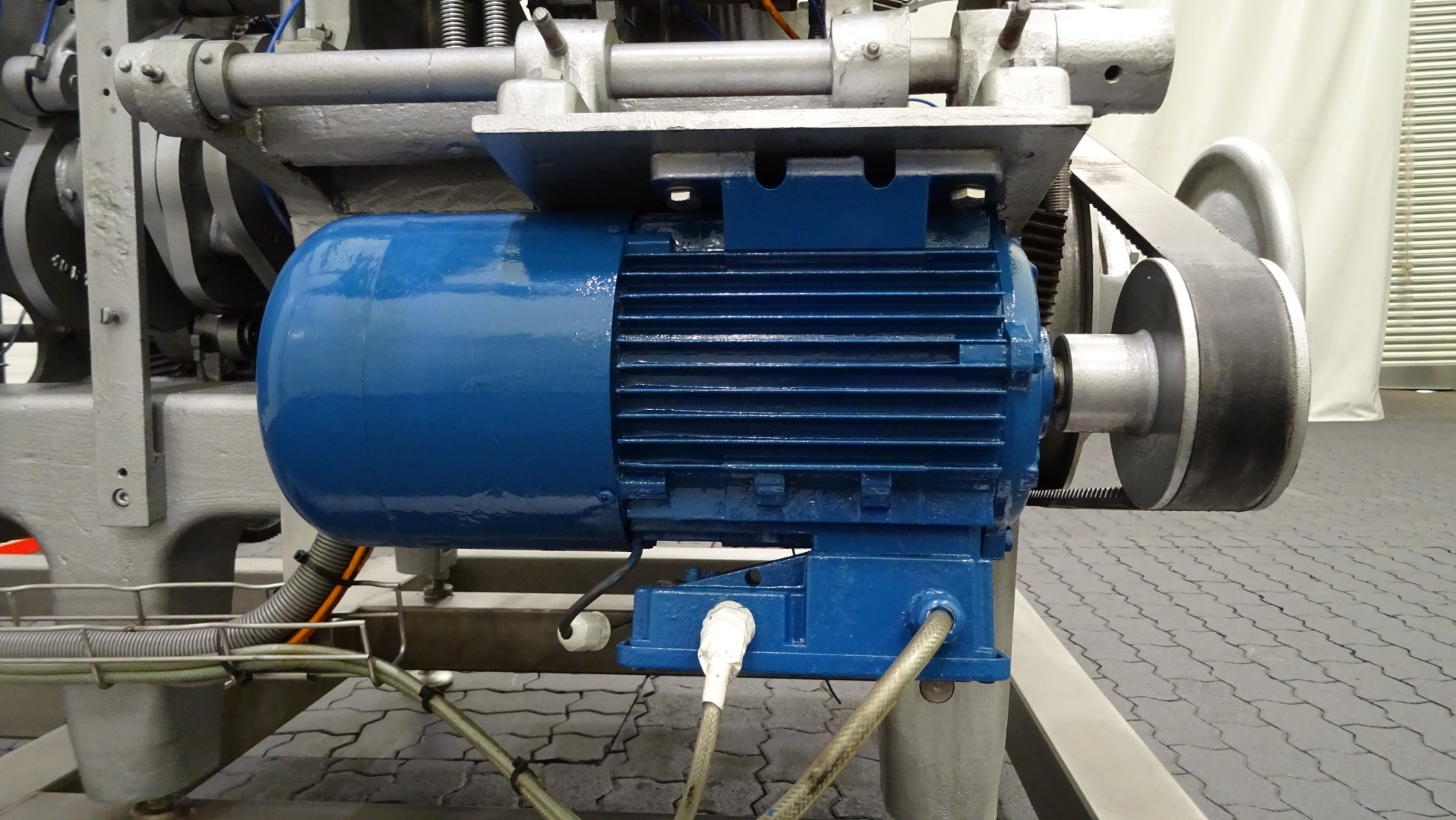 Used Filling and wrapping machine for butter Benhil Multipack 8340