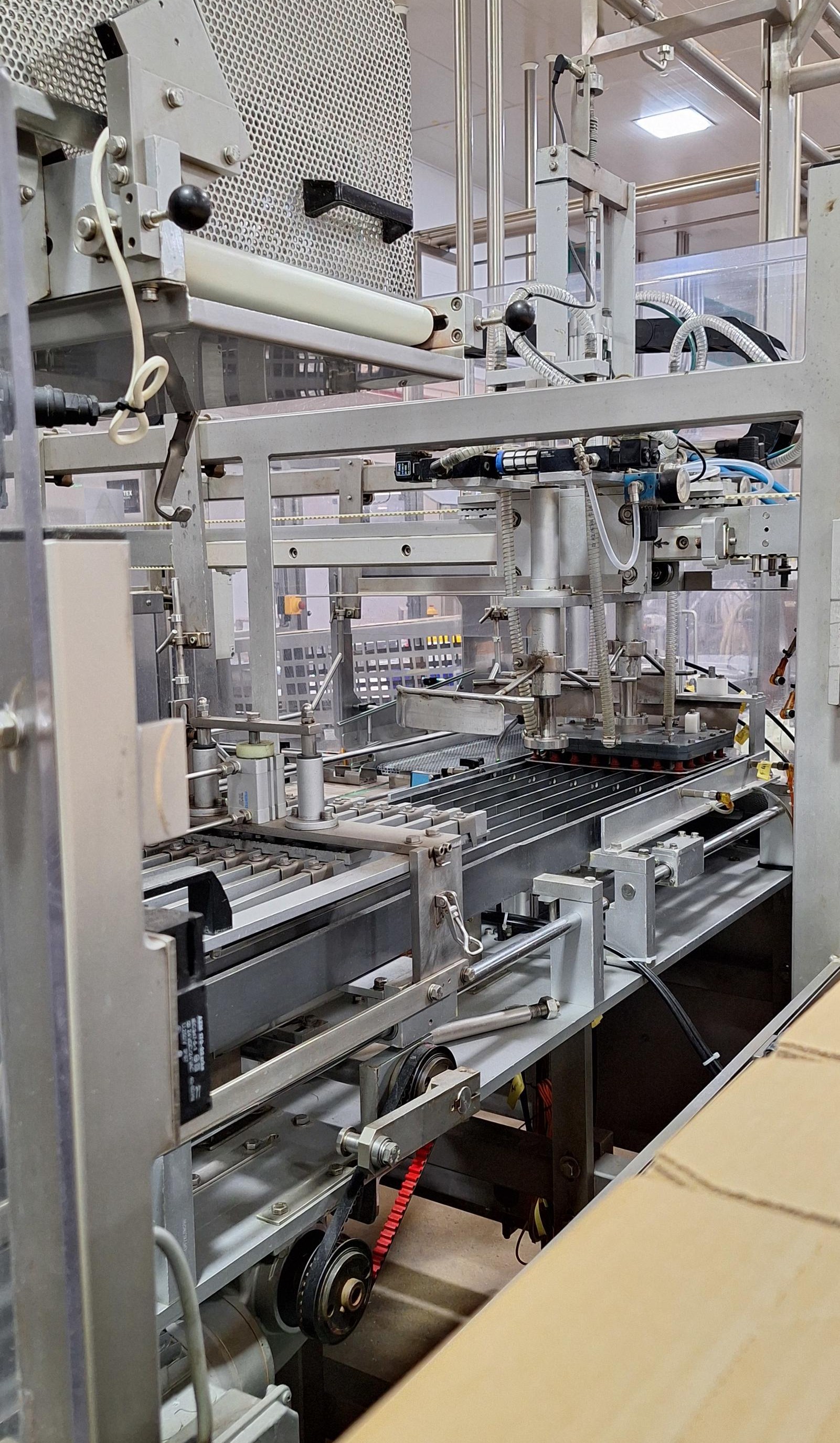 Used Form Fill Seal Machine (FFS) for mini-portions of butter Hassia THL 30/37