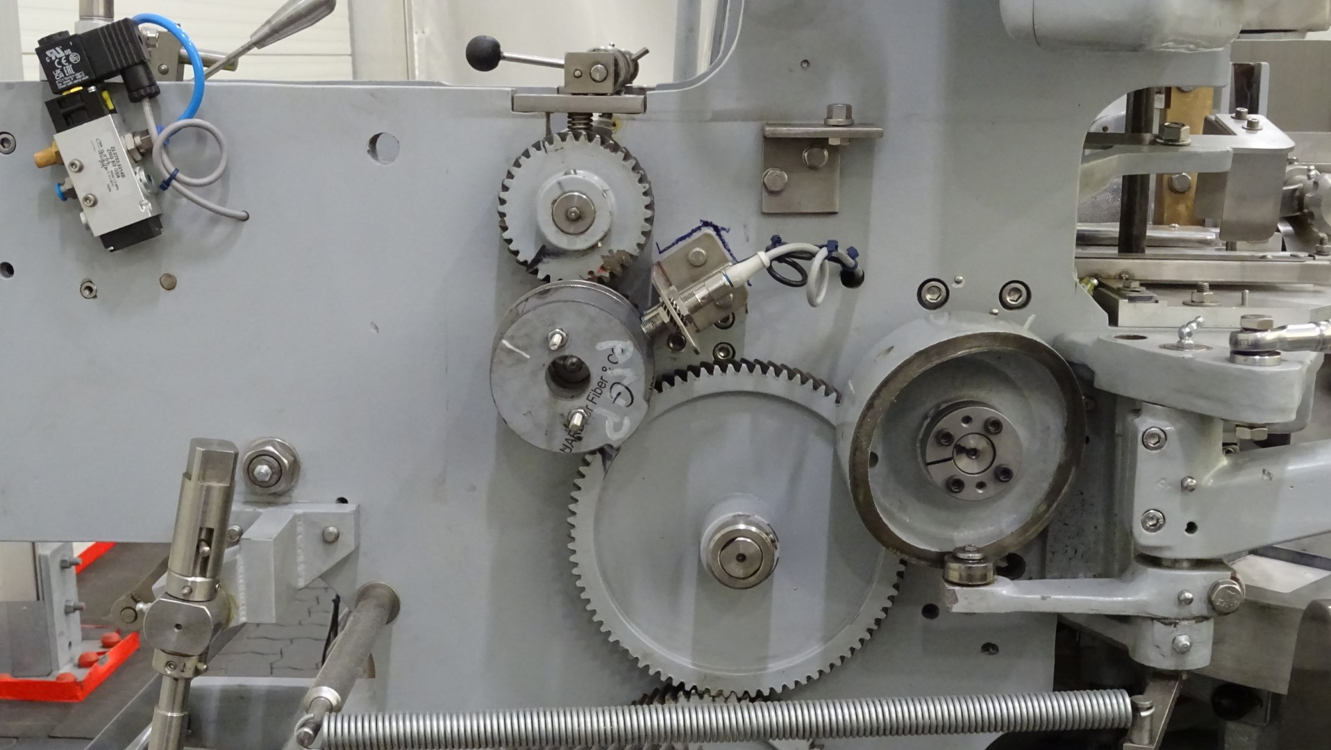 Used Reconditioned filling and wrapping machine for butter - Trepko XPG-40 for 250 gram