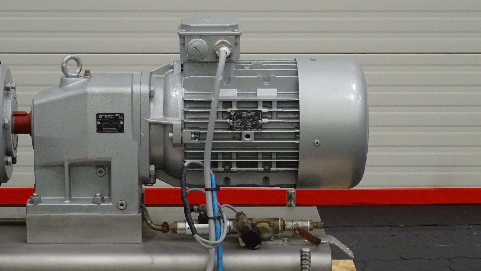 Used Rotary positive displacement pump / Lobe pump - Fristam FKL 150